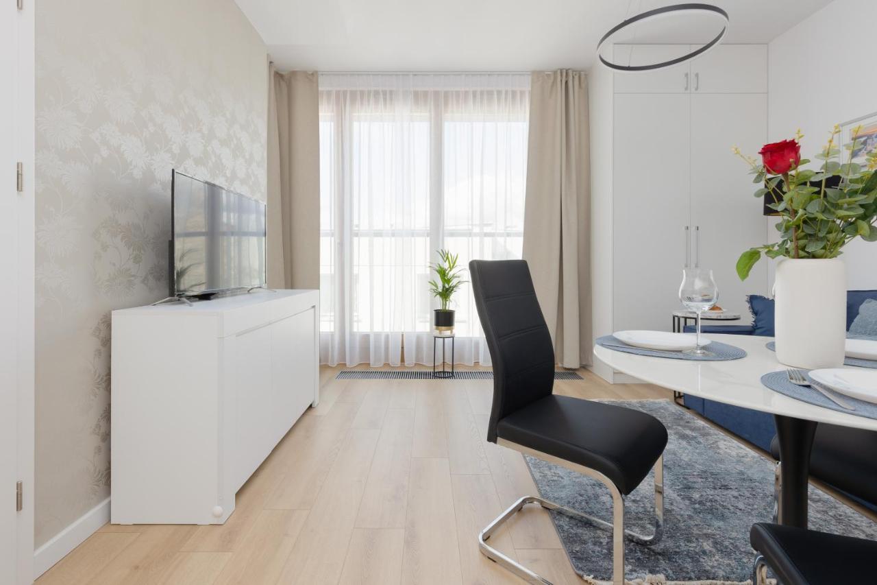 Warszawa Srodmiescie Bonifraterska Apartments By Noclegi Renters Extérieur photo